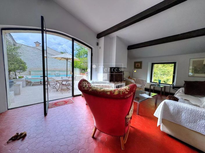 Image No.11-2 Bed House for sale