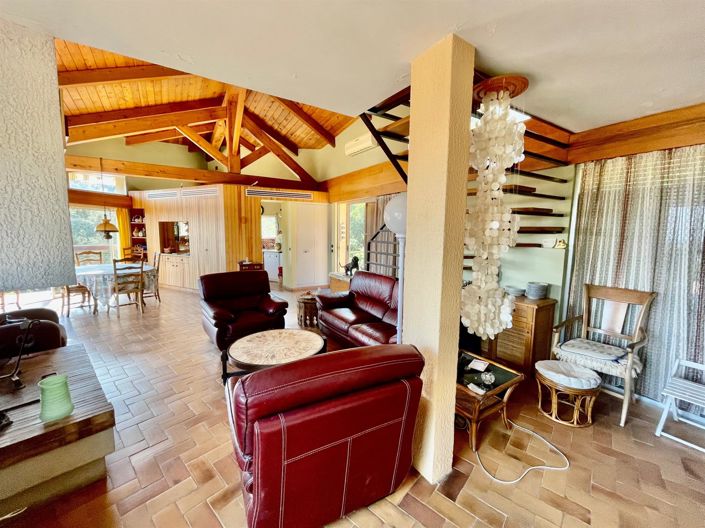 Image No.19-3 Bed House for sale