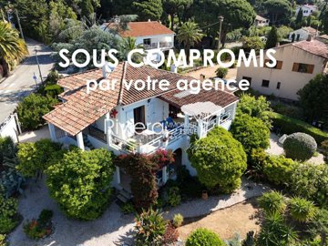 Maison de 4 chambres à vendre à Cavalaire-sur-Mer