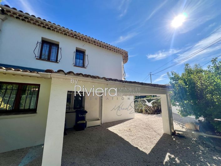 Image No.5-Maison de 4 chambres à vendre à Cavalaire-sur-Mer