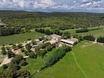 1 - Nîmes, Maison