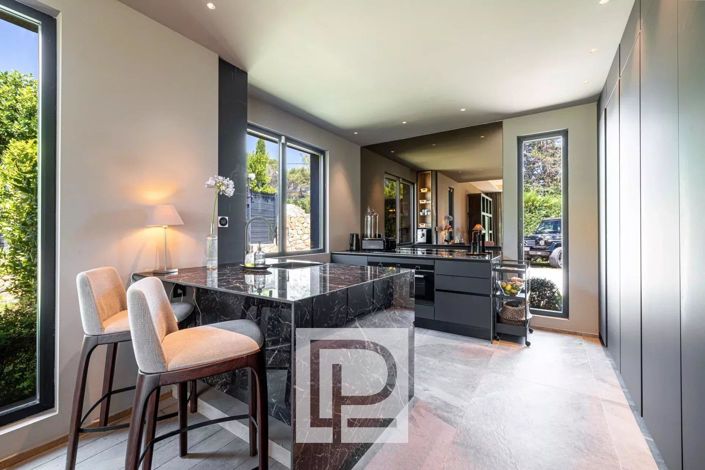 Image No.10-Maison de 5 chambres à vendre à Mougins