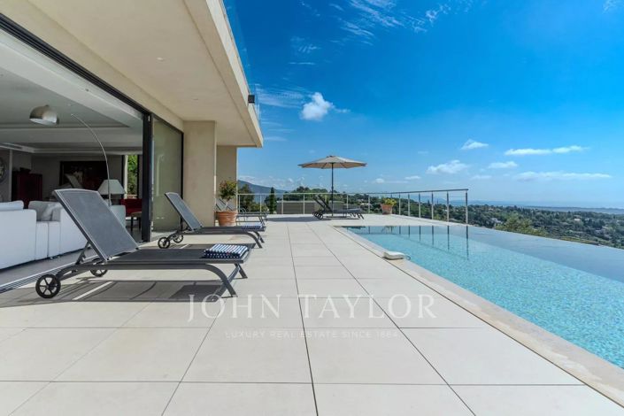 Image No.19-Maison de 5 chambres à vendre à Châteauneuf-Grasse