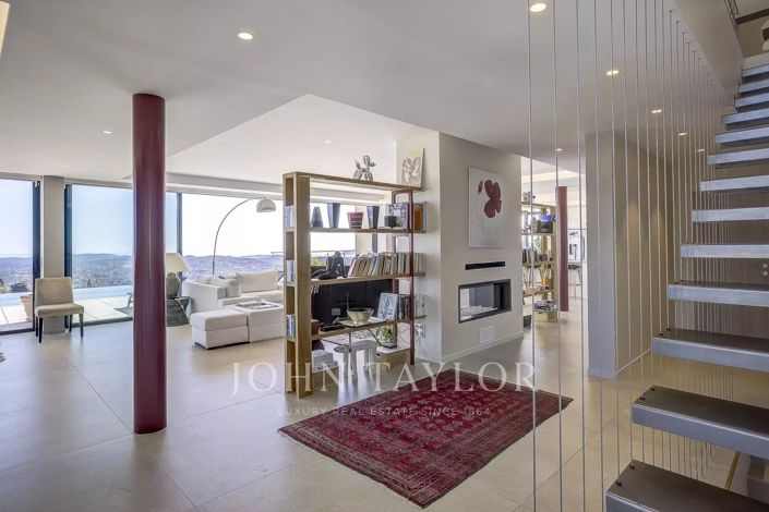 Image No.7-Maison de 5 chambres à vendre à Châteauneuf-Grasse