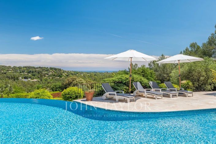 Image No.4-6 Bed House for sale