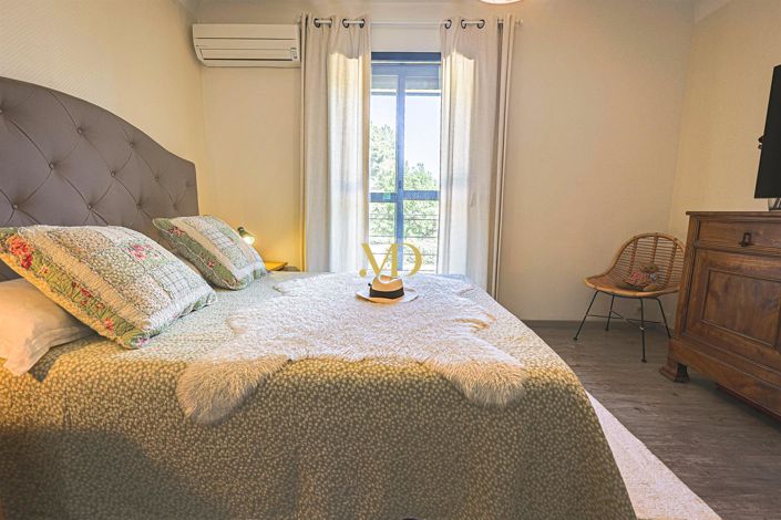 Image No.23-5 Bed House for sale