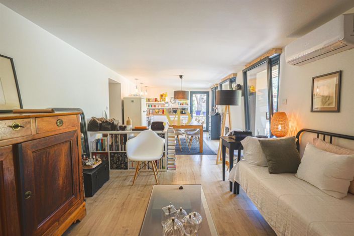 Image No.30-5 Bed House for sale