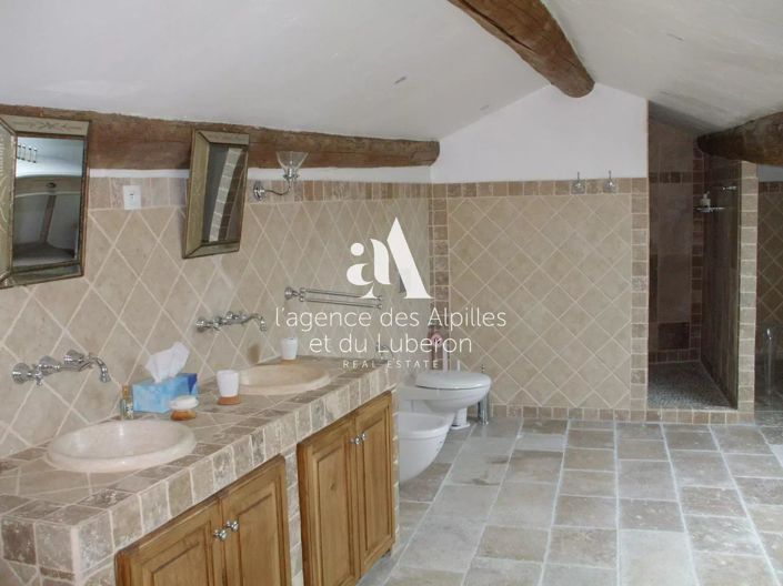 Image No.11-5 Bed House for sale