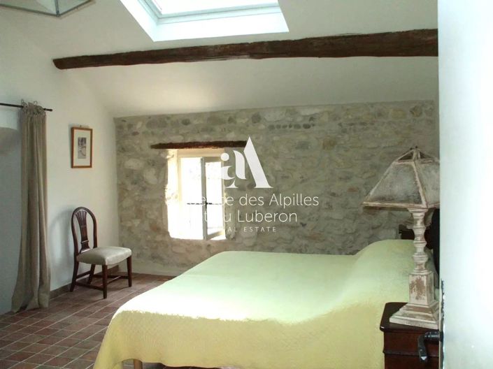 Image No.9-5 Bed House for sale