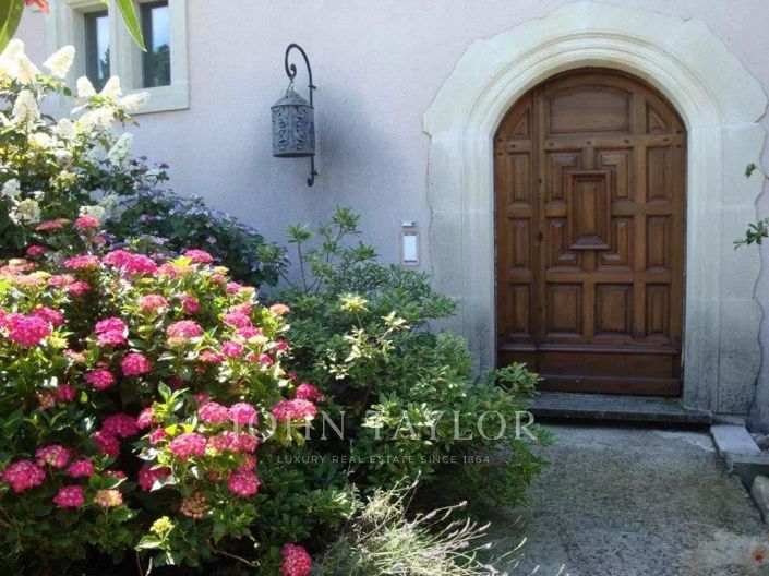 Image No.6-House for sale