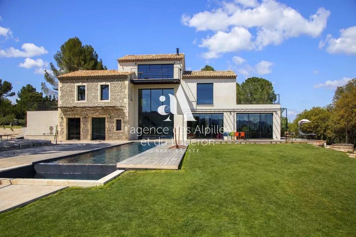 Image No.2-Maison de 6 chambres à vendre à Saint-Remy-de-Provence