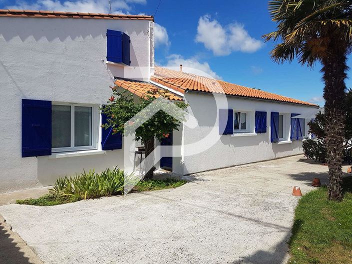 Image No.1-4 Bed House for sale