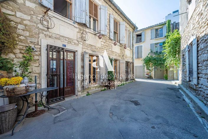 Image No.1-2 Bed House for sale