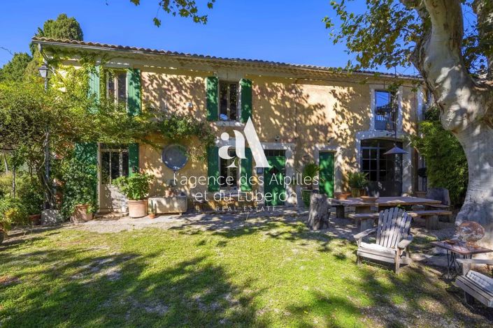Image No.1-4 Bed House for sale