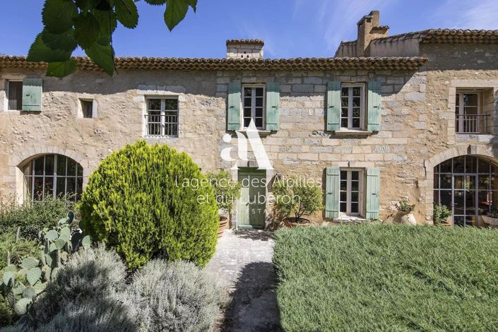 Image No.1-7 Bed House for sale