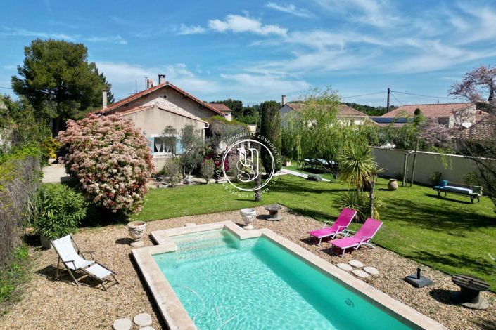 Image No.1-3 Bed House for sale