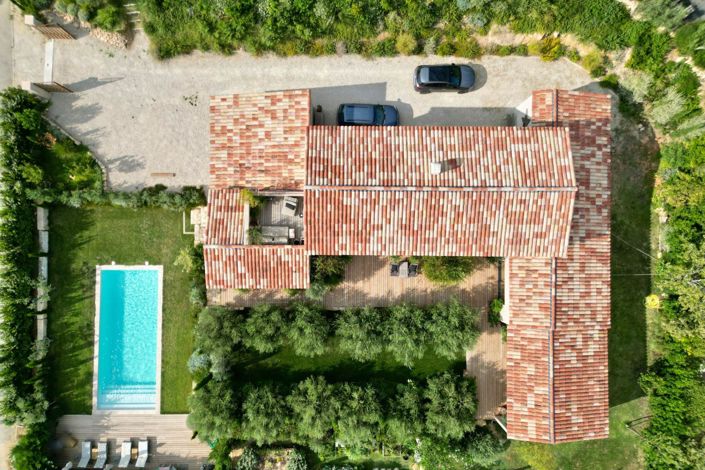 Image No.1-4 Bed House for sale