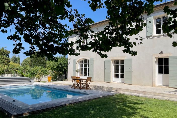 Image No.1-5 Bed House for sale