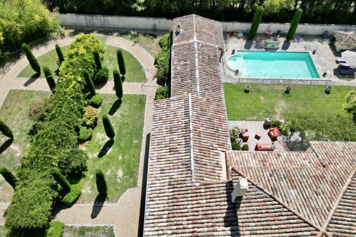 Image No.1-4 Bed House for sale