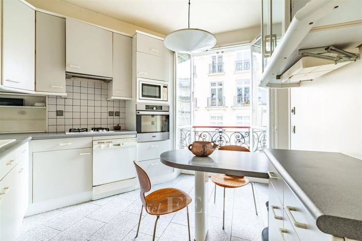 Image No.6-Appartement de 2 chambres à vendre à Paris
