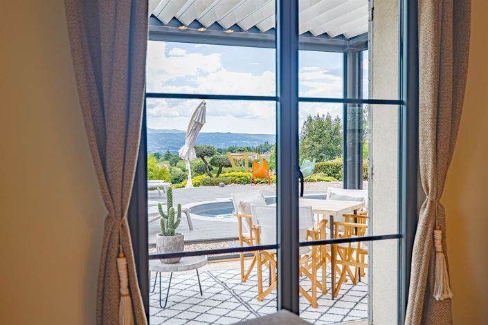 Image No.25-4 Bed House for sale