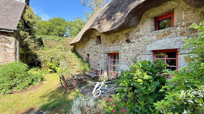 Image No.1-4 Bed House for sale