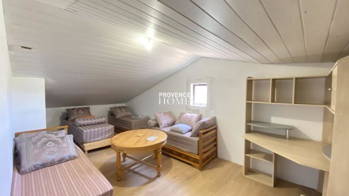 Image No.14-3 Bed House for sale