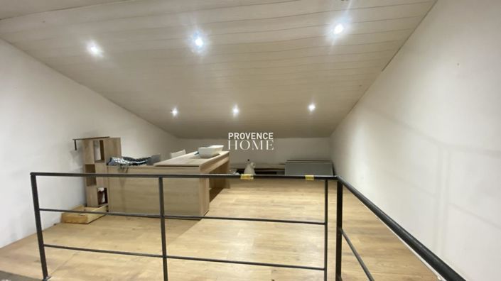 Image No.15-3 Bed House for sale