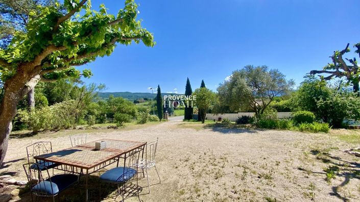 Image No.2-3 Bed House for sale