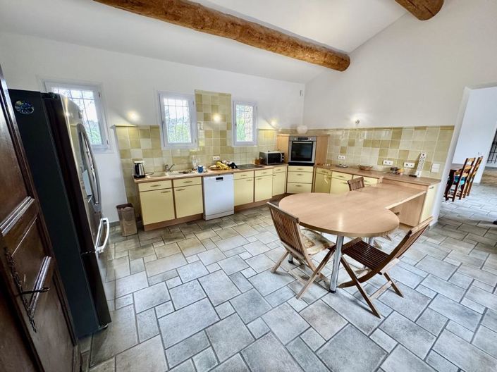 Image No.9-5 Bed House for sale