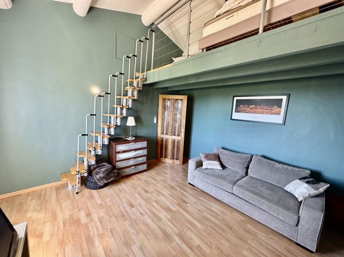 Image No.24-4 Bed House for sale