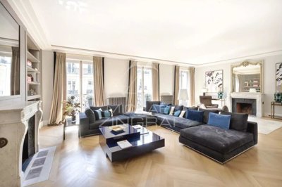 1 - Paris, Apartment
