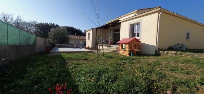 Image No.1-3 Bed House for sale