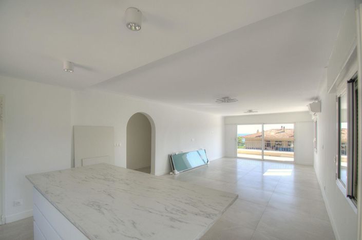 Image No.1-Appartement de 3 chambres à vendre à Var