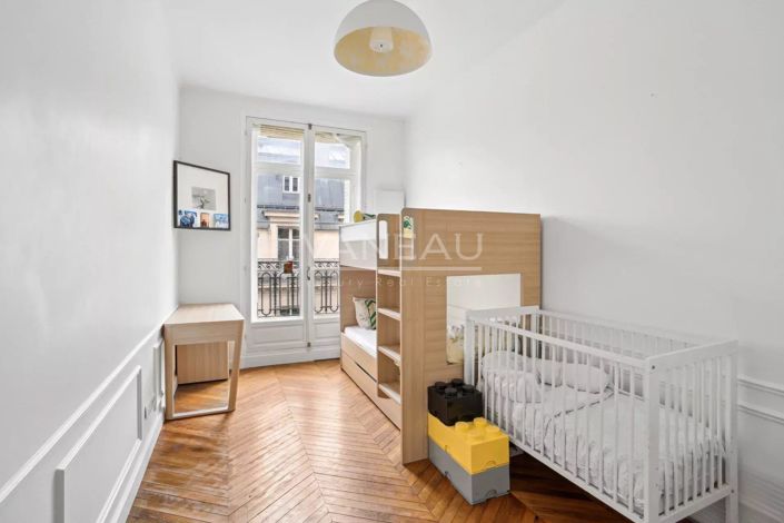 Image No.10-3 Bed Apartment for sale