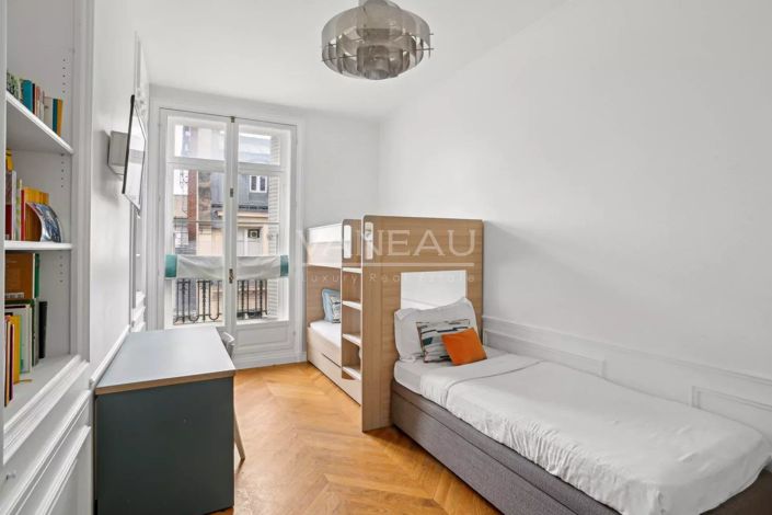 Image No.11-Appartement de 3 chambres à vendre à Paris