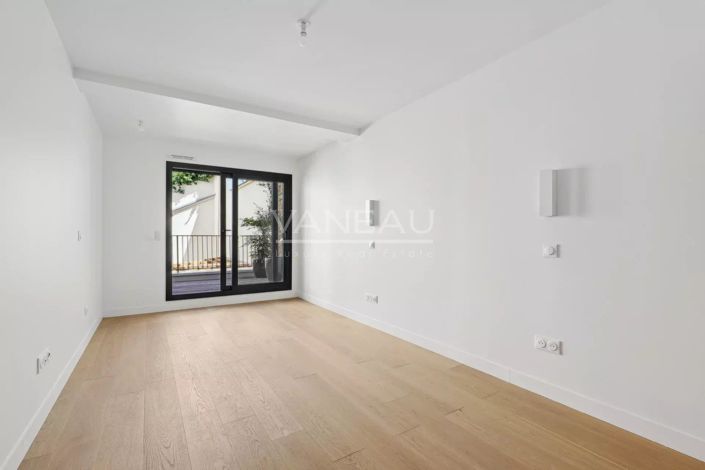 Image No.21-Maison de 4 chambres à vendre à Paris