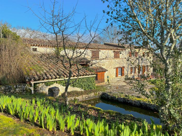 Image No.2-3 Bed House for sale