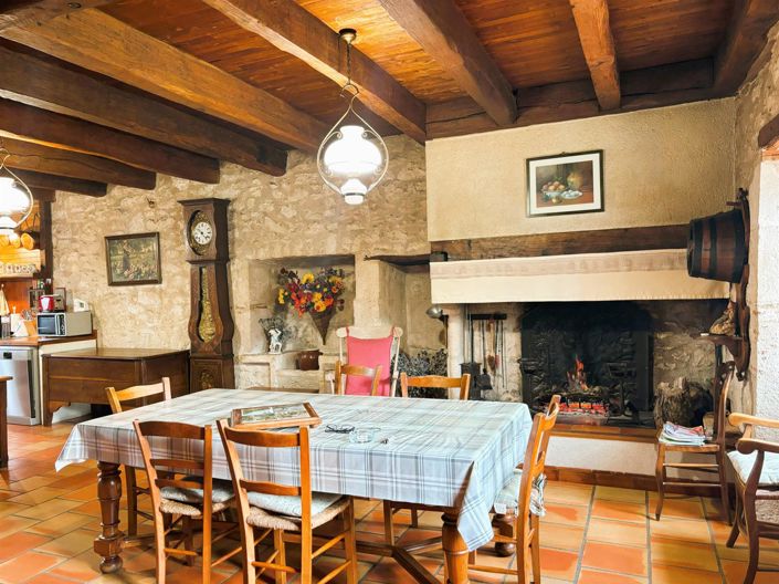 Image No.7-3 Bed House for sale