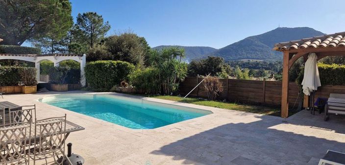 Image No.1-3 Bed House for sale