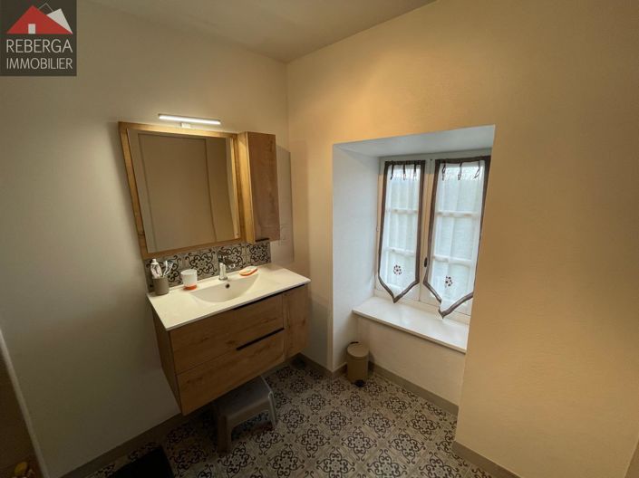 Image No.18-3 Bed House for sale