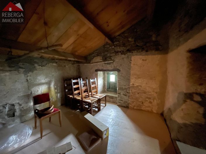 Image No.22-3 Bed House for sale