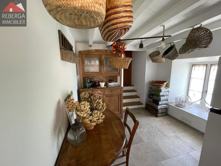 Image No.6-3 Bed House for sale