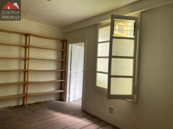 Image No.4-1 Bed House for sale