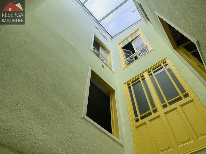 Image No.8-1 Bed House for sale