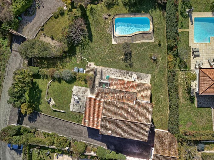 Image No.19-5 Bed House for sale