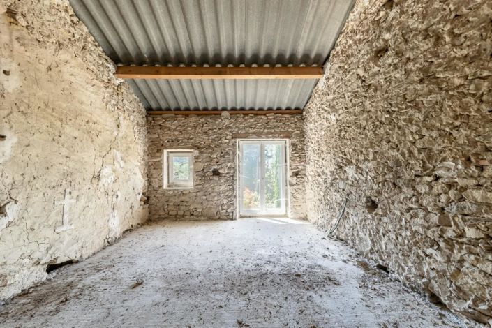 Image No.11-2 Bed House for sale