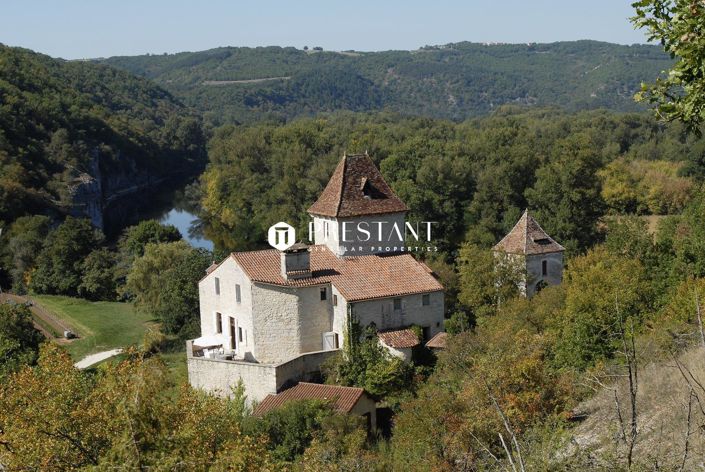 Image No.7-5 Bed Property for sale