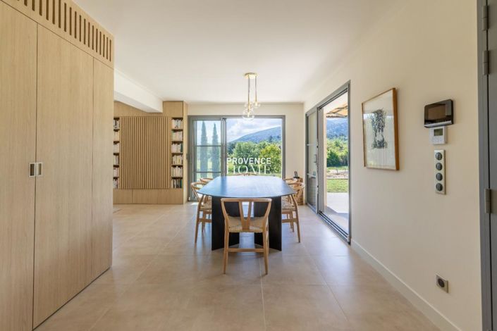 Image No.8-Maison de 5 chambres à vendre à Ménerbes