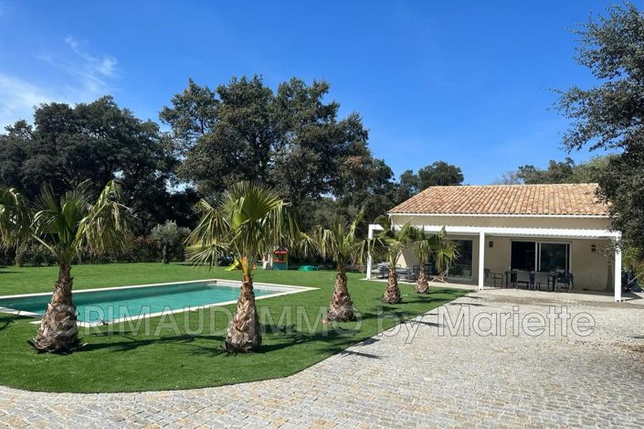 Image No.1-5 Bed House for sale